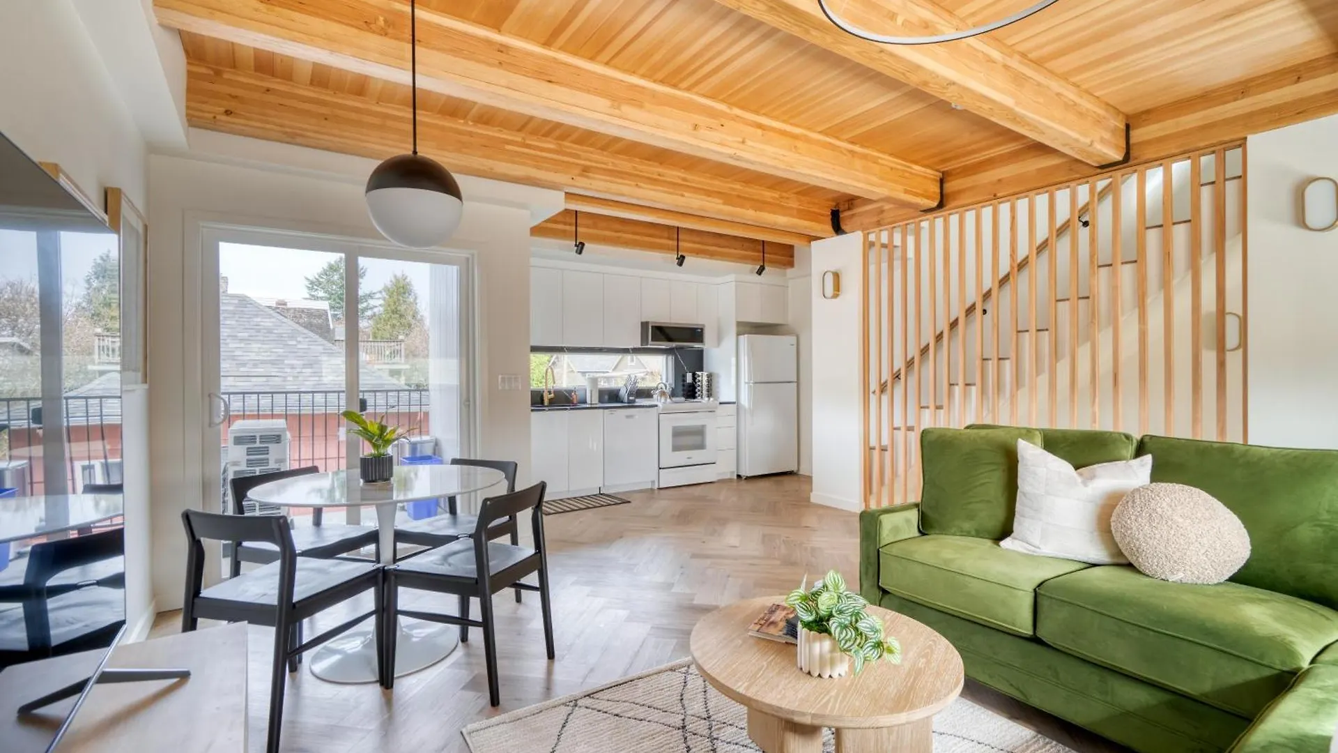 Alberta Arts District Hideaway- Stylish Townhome Portland Holiday home