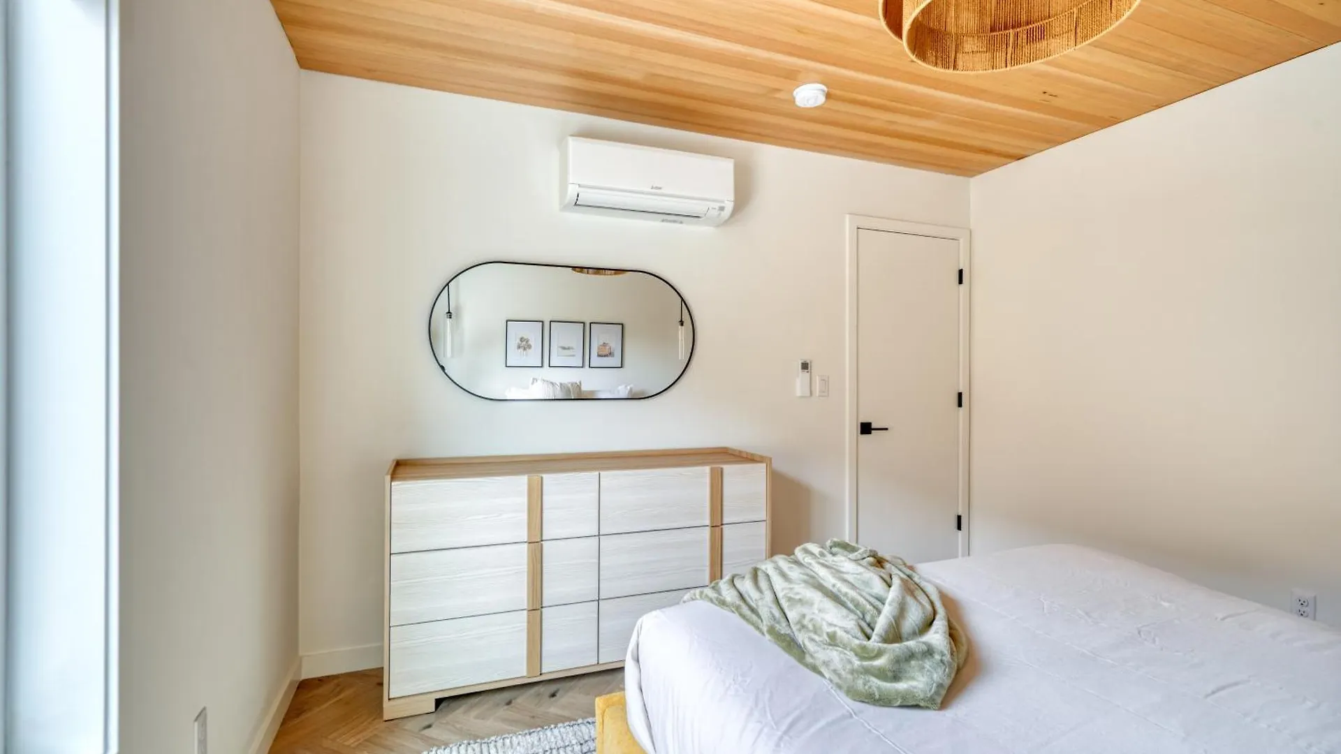 Alberta Arts District Hideaway- Stylish Townhome Portland 0*,  United States